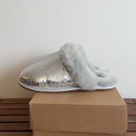 UGG Scuffette II Mirror Ball Slippers Silver Women Size 5 - Picture 9 of 15